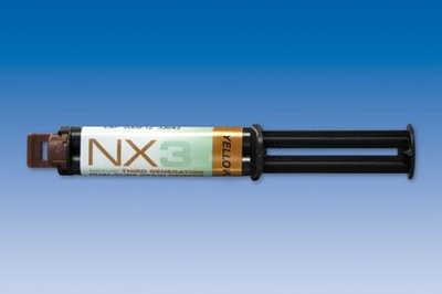 Nexux 3 Light Cure Seringue Bleach 1,8gr